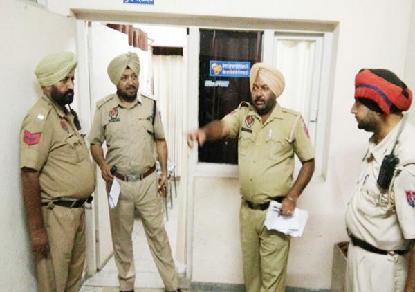 unexpected inspection of police stations