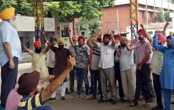 roadways employees protest rally against punjab government