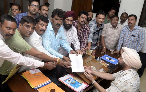 corporate employees warn of conflict