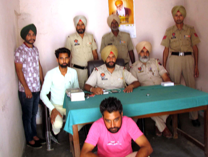 ਨਸ਼ੀਲੀਆਂ ਗੋਲੀਆਂ ਤੇ ਕੈਪਸੂਲਾਂ ਸਮੇਤ 2 ਕਾਬੂ