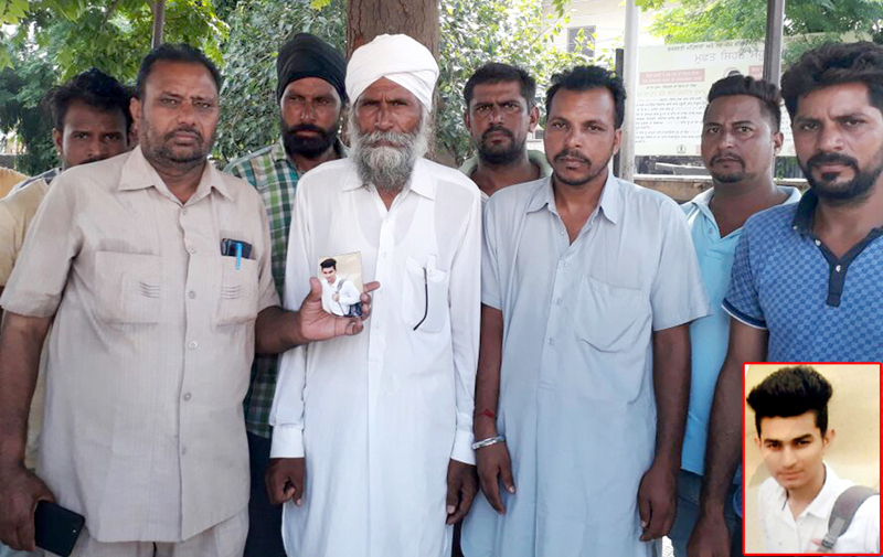 ਅਧਿਆਪਕ ਦੀ ਕੁੱਟਮਾਰ ਤੋਂ ਗੁੱਸੇ ''ਚ ਆਏ ਵਿਦਿਆਰਥੀ ਨੇ ਨਹਿਰ ''ਚ ਮਾਰੀ ਛਾਲ ; ਲਾਸ਼ ਬਰਾਮਦ