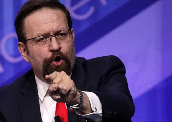 white house adviser sebastian gorka resigns