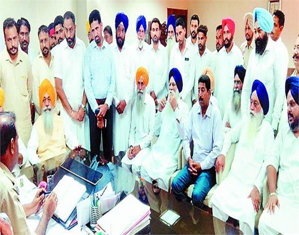 sad bjp leader s  p  meet them