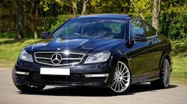 ਲਗਜ਼ਰੀ ਕਾਰਾਂ ਹੋ ਸਕਦੀਆਂ ਹਨ ਮਹਿੰਗੀਆਂ, ਅੱਜ ਹੋਵੇਗਾ ਫੈਸਲਾ!