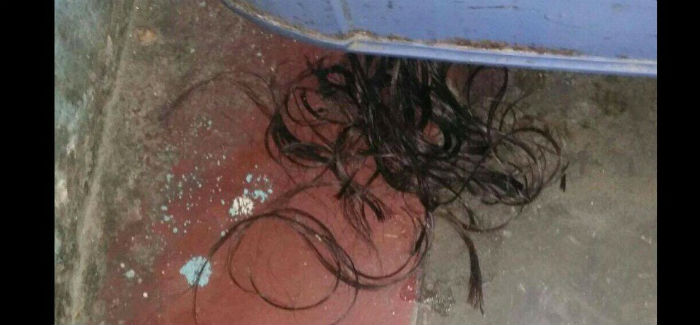 ਬਾਥਰੂਮ ''ਚ ਨਹਾਉਣ ਗਈ ਔਰਤ ਦੇ ਕੱਟੇ ਗਏ ਵਾਲ, ਹੋਈ ਬੇਹੋਸ਼