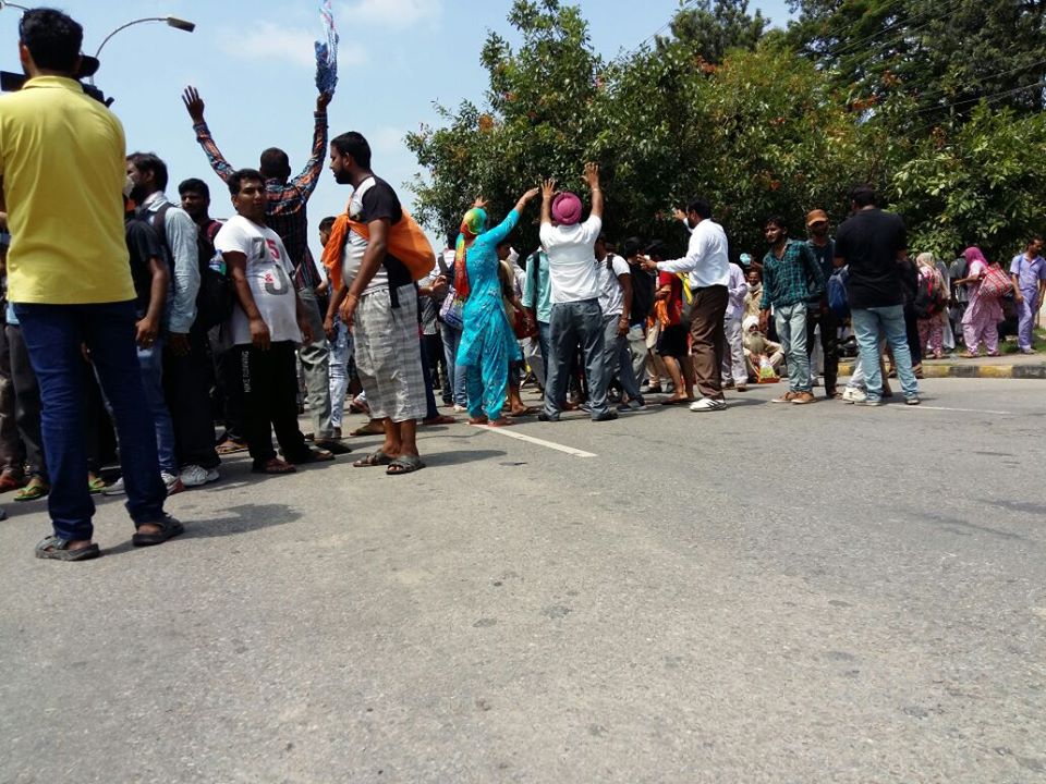 ਹਾਈਕੋਰਟ ਨੇ ਡੀ. ਜੀ. ਪੀ. ਹਰਿਆਣਾ ਤੋਂ ਮੰਗਿਆ ਜਵਾਬ, ''''ਧਾਰਾ-144 ਲੱਗਣ ''ਤੇ ਵੀ ਲੱਖਾਂ ਲੋਕ ਕਿਵੇਂ ਪੁੱਜੇ ਪੰਚਕੂਲਾ''''