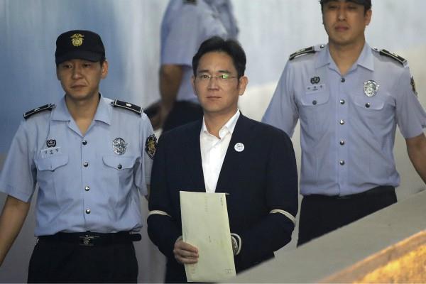 the vice chairman of samsung was sentenced to 5 years in prison