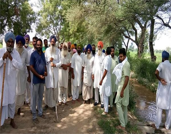farmers self propaganda and slight contempt for water theft
