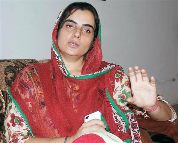 congress  baljinder kaur  farmer