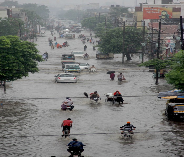 ਤੇਰੀ-ਮੇਰੀ ਲੜਾਈ ''ਚ ਡੁੱਬ ਰਿਹੈ ਸ਼ਹਿਰ, ਕਾਂਗਰਸ ਸਰਕਾਰ ਆਉਣ ਤੋਂ ਬਾਅਦ ਹੋਰ ਬਦਤਰ ਹੋਏ ਹਾਲਾਤ (pics)