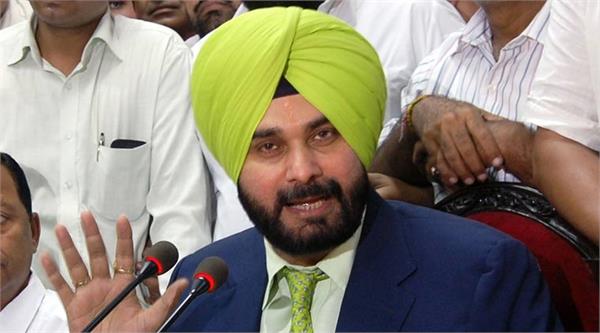 justin trudeau  captain amarinder singh  navjot sidhu