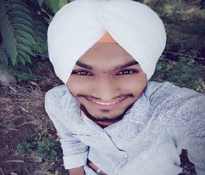 ਖੁਸ਼ੀ-ਖੁਸ਼ੀ ਫੌਜ ''ਚ ਭਰਤੀ ਹੋਣ ਲਈ ਗਿਆ ਸੀ ਨੌਜਵਾਨ ਪਰ ਘਰ ਆਉਂਦੇ ਸਮੇਂ ਲਗਾ ਲਿਆ ਮੌਤ ਨੂੰ ਗਲੇ  (ਤਸਵੀਰਾਂ)