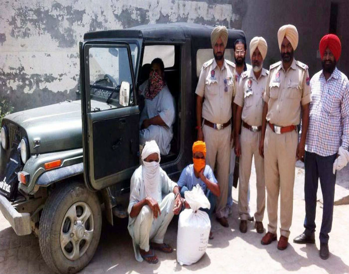 20 ਕਿਲੋ ਚੂਰਾ ਪੋਸਤ ਸਮੇਤ ਤਿੰਨ ਵਿਅਕਤੀ ਕਾਬੂ