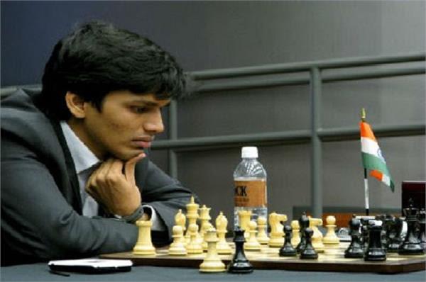 harikrishna stayed at third place