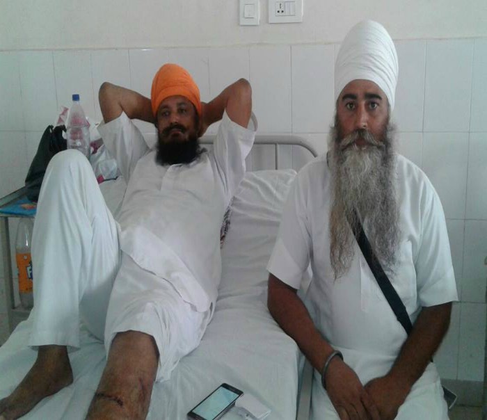 ਪੁਰਾਣੀ ਰੰਜਿਸ਼ ਕਰਕੇ ਨੌਜਵਾਨਾਂ ਨੇ ਰਸਤੇ ''ਚ ਘੇਰ ਕੇ ਕੁੱਟਮਾਰ ਕਰਨ ਤੋਂ ਬਾਅਦ ਕੀਤੀ ਲੁੱਟਖੋਹ