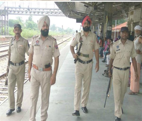 gurdaspur railway station