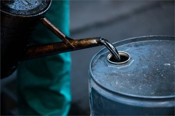 crude oil price is   49 06 per barrel