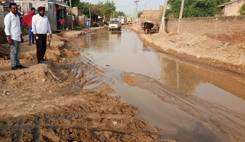 ਕੈਪਟਨ ਸਾਹਿਬ ਬੋਹਾ ਵਾਸੀਆਂ ਦੀ ਵੀ ਲੈ ਲਓ ਸਾਰ, ਕਰ ਰਹੇ ਨਰਕ ਭਰੀ ਜ਼ਿੰਦਗੀ ਬਤੀਤ