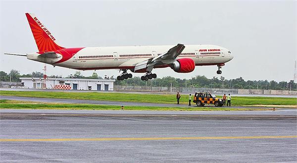 16 000 crores investment at delhi airport