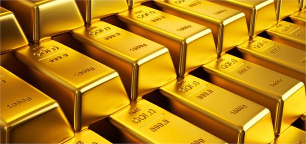 gold fell by rs 150  silver remained stable