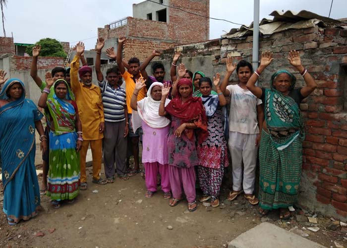 ਬਸਤੀਆਂ ''ਚ ਲੱਗੇ ਗੰਦਗੀ ਦੇ ਅੰਬਾਰ, ਭਿਆਨਕ ਬੀਮਾਰੀ ਫੈਲਣ ਦਾ ਖਦਸ਼ਾ