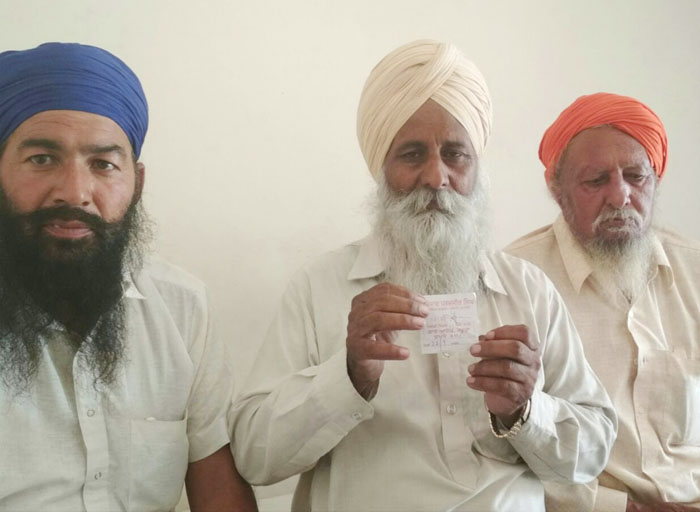 ਮੰਡੀ ''ਚ ਝੋਨਾ ਲੈ ਕੇ ਆਏ ਕਿਸਾਨ ਦੀ ਪਾਰਕਿੰਗ ਲਈ ਕੱਟੀ ਗਈ ਜ਼ਬਰੀ ਪਰਚੀ
