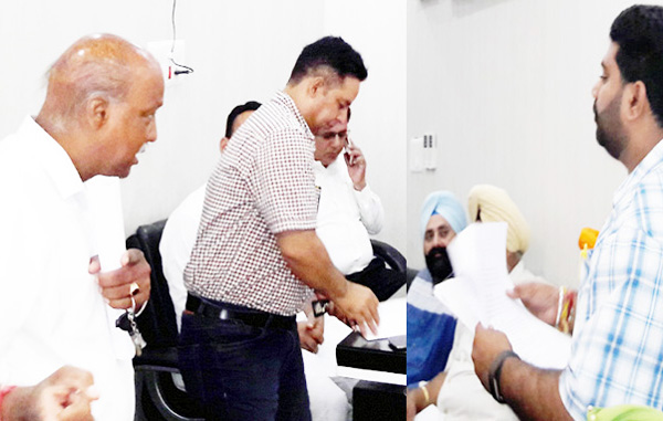 ਕੋਈ ਵੀ ਕੰਮ ਨਾ ਹੋਣ ''ਤੇ ਆਜ਼ਾਦ ਕੌਂਸਲਰ ਵੱਲੋਂ ਮੀਟਿੰਗ ਦਾ ਬਾਈਕਾਟ