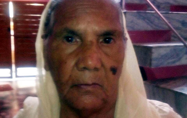 2 ਲੁਟੇਰੇ ਬਜ਼ੁਰਗ ਔਰਤ ਦੀਆਂ ਵਾਲੀਆਂ ਝਪਟ ਕੇ ਫ਼ਰਾਰ