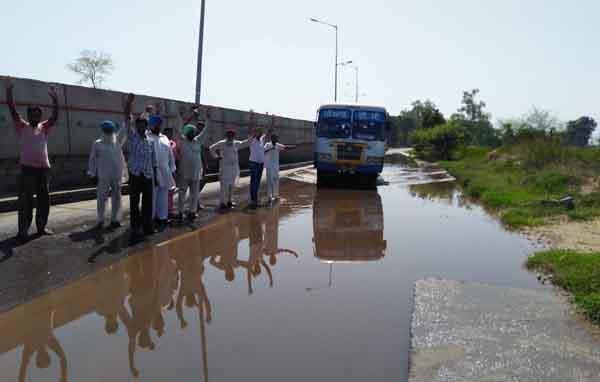 lack of canal department dehydration in crops polluted water