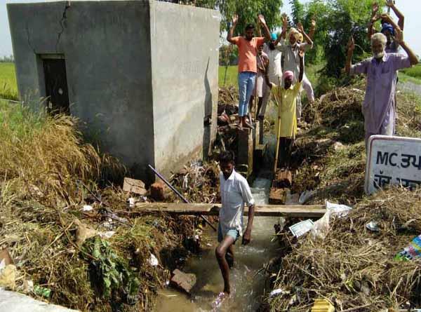 lack of canal department  dehydration in crops  polluted water