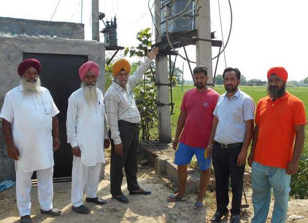 ਚੋਰਾਂ ਟਰਾਂਸਫਾਰਮਰ ''ਚੋਂ ਤੇਲ ਕੱਢਿਆ