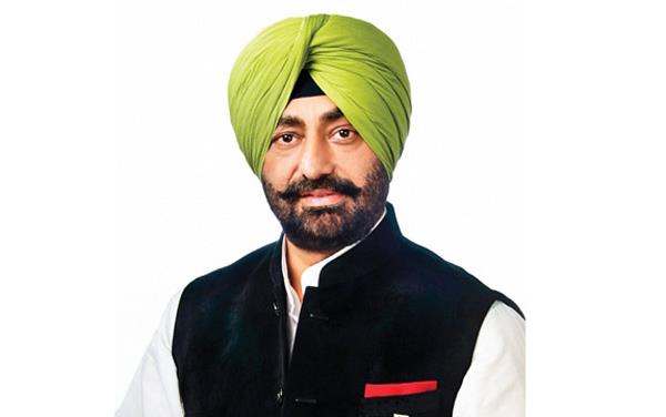 rana gurjeet singh gora gill is also a criminal character  khaira
