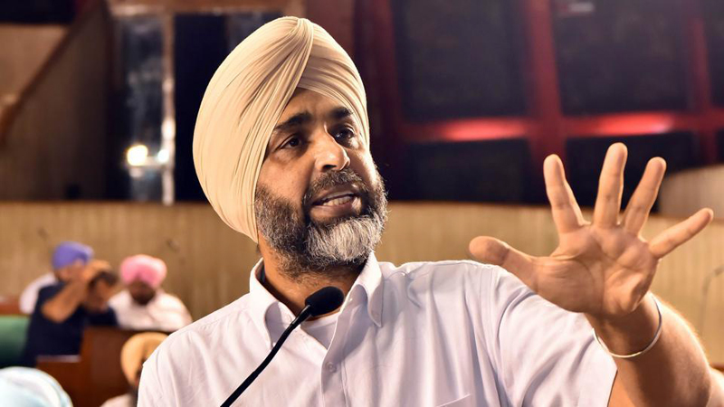ਕਿਸਾਨਾਂ ਨੂੰ ਮੰਦਹਾਲੀ ''ਚੋਂ ਕੱਢਣ ਲਈ ਮਨਪ੍ਰੀਤ ਦਾ ਕੇਂਦਰ ਸਰਕਾਰ ਨੂੰ ਸੁਝਾਅ