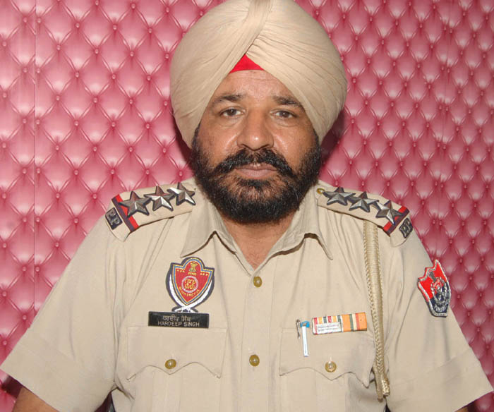 ਪੰਜ ਨੌਜਵਾਨਾਂ ਖਿਲਾਫ਼ ਕੇਸ ਦਰਜ, ਜਾਂਚ ਸ਼ੁਰੂ