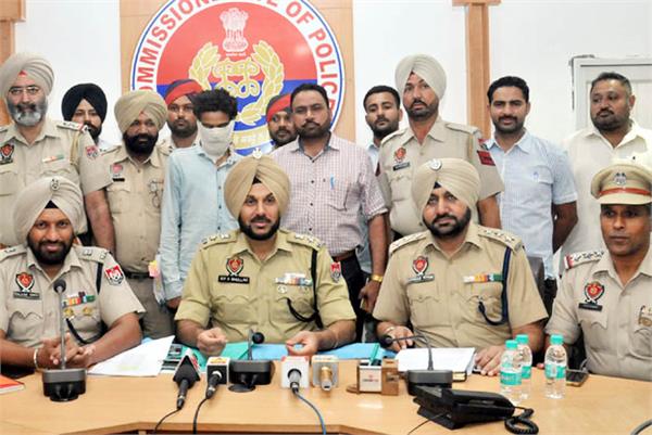 dera chief assassinated 3 lakhs of betel nut