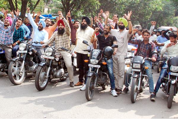 c  p  f  workers union