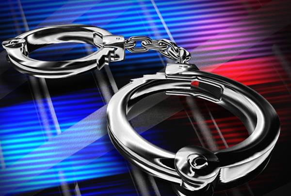 5 arrested  including illegal liquor  arrested