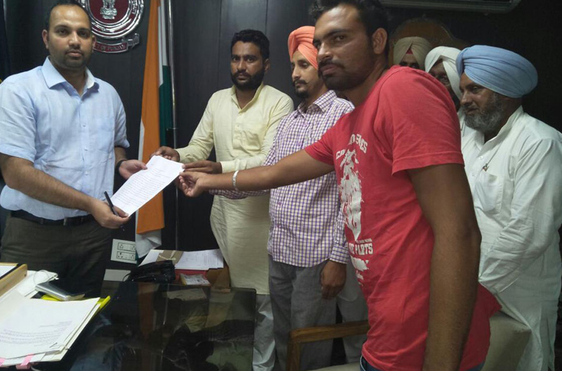 ਕਾਨਿਆਂਵਾਲੀ ਵਿਖੇ ਵਾਟਰ ਵਰਕਸ ਦੇ ਚੱਲ ਰਹੇ ਨਿਰਮਾਣ ਦੌਰਾਨ ਹੋ ਰਹੀ ਹੈ ਧਾਂਦਲੀ