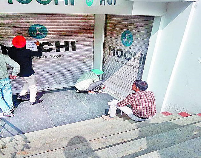 ਨਿਗਮ ਨੇ ਖੁੱਲ੍ਹਣ ਤੋਂ ਪਹਿਲਾਂ ਹੀ ਦੁਬਾਰਾ ਸੀਲ ਕਰ ਦਿੱਤੇ ਕੰਪਲੈਕਸ