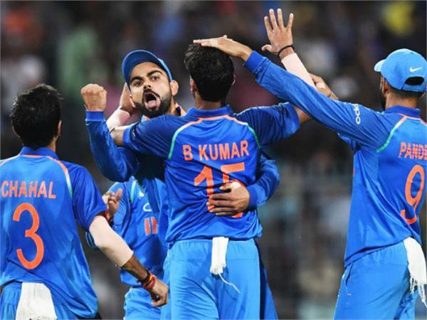 team india will not give any chance to australia s return