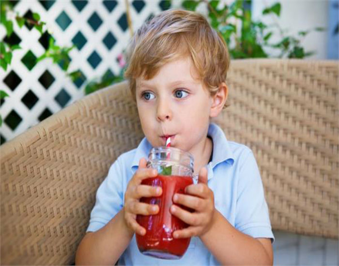 ਬੱਚਿਆਂ ਦੇ ਸਰੀਰ ਲਈ ਬੇਹੱਦ ਫਾਇਦੇਮੰਦ ਹਨ ਇਹ ਜੂਸ