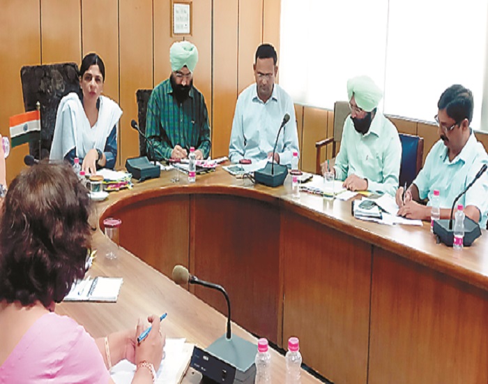 ਟ੍ਰੈਫਿਕ ਪੁਲਸ ਨੇ 813 ਚਲਾਨ ਕੱਟੇ; 6.65 ਲੱਖ ਰੁਪਏ ਜੁਰਮਾਨਾ ਵਸੂਲਿਆ