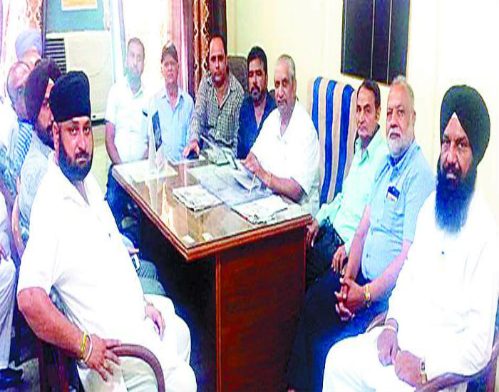 9 ਸਾਲ ਪਹਿਲਾਂ ਖਰੀਦੀ ਖੇਤੀਯੋਗ ਜ਼ਮੀਨ ਦਾ ਸਬ-ਰਜਿਸਟਰਾਰ ਵੱਲੋਂ ਐੱਨ. ਆਰ. ਆਈ. ਮਹਿਲਾ ਨੂੰ ਰਿਕਵਰੀ ਦਾ ਨੋਟਿਸ