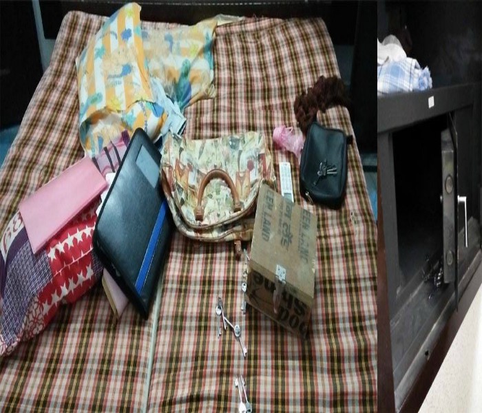 ਦਿਨ ਦਿਹਾੜੇ ਦੋ ਨਕਾਬਪੋਸ਼ਾਂ ਨੇ ਦਿੱਤਾ ਲੁੱਟ ਦੀ ਵਾਰਦਾਤ ਨੂੰ ਅੰਜਾਮ