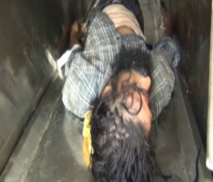 ਬਰਨਾਲਾ : ਜ਼ਮੀਨ ਦੇ ਰੌਲੇ ਪਿੱਛੇ ਨੌਜਵਾਨ ਦਾ ਬੇਰਹਿਮੀ ਨਾਲ ਕਤਲ, ਦੋਸ਼ੀ ਫਰਾਰ (ਤਸਵੀਰਾਂ)