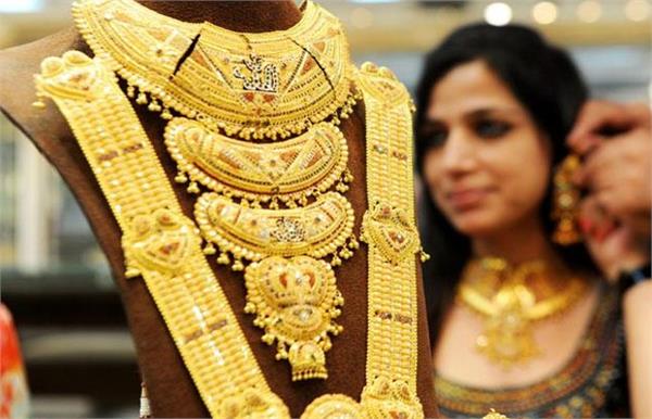 gold rates fall  silver also became cheaper