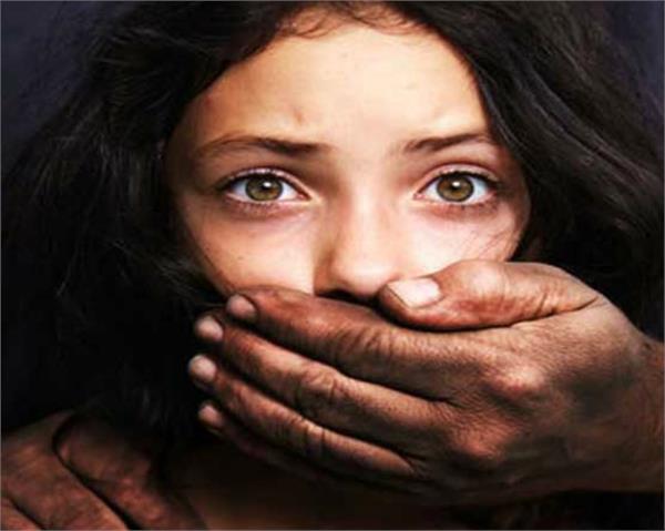kaliyugi father  minor daughter  raped raped