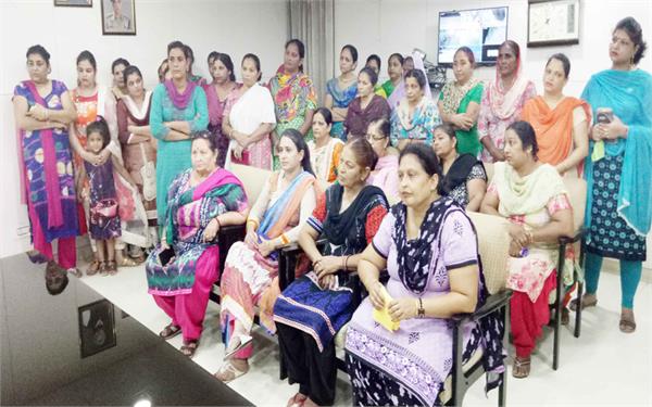 girl  molestation  police