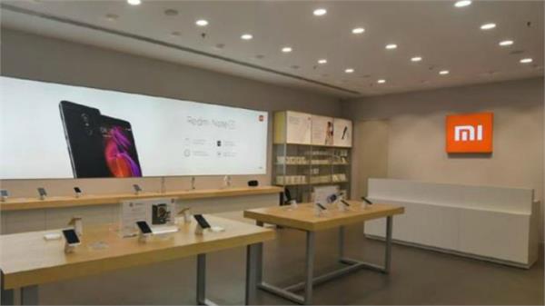 xiaomi opens retail house in noida