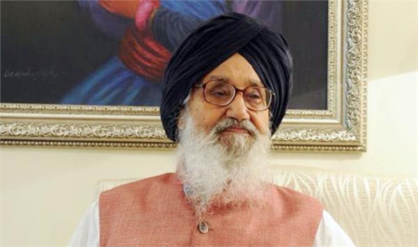 parkash singh badal  farmhouse  theft